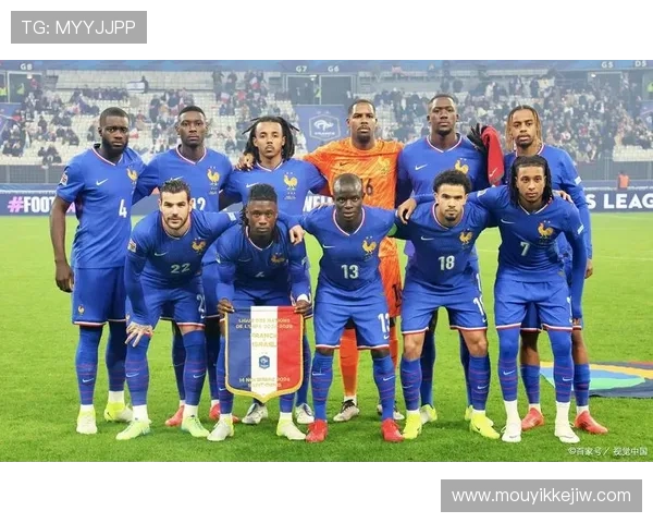 全球足球明星阵容名单揭晓各国顶尖球员齐聚一堂展现足球魅力与激情